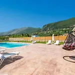 Zante Ruby By *