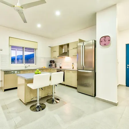 Zante Ruby By Katastárion